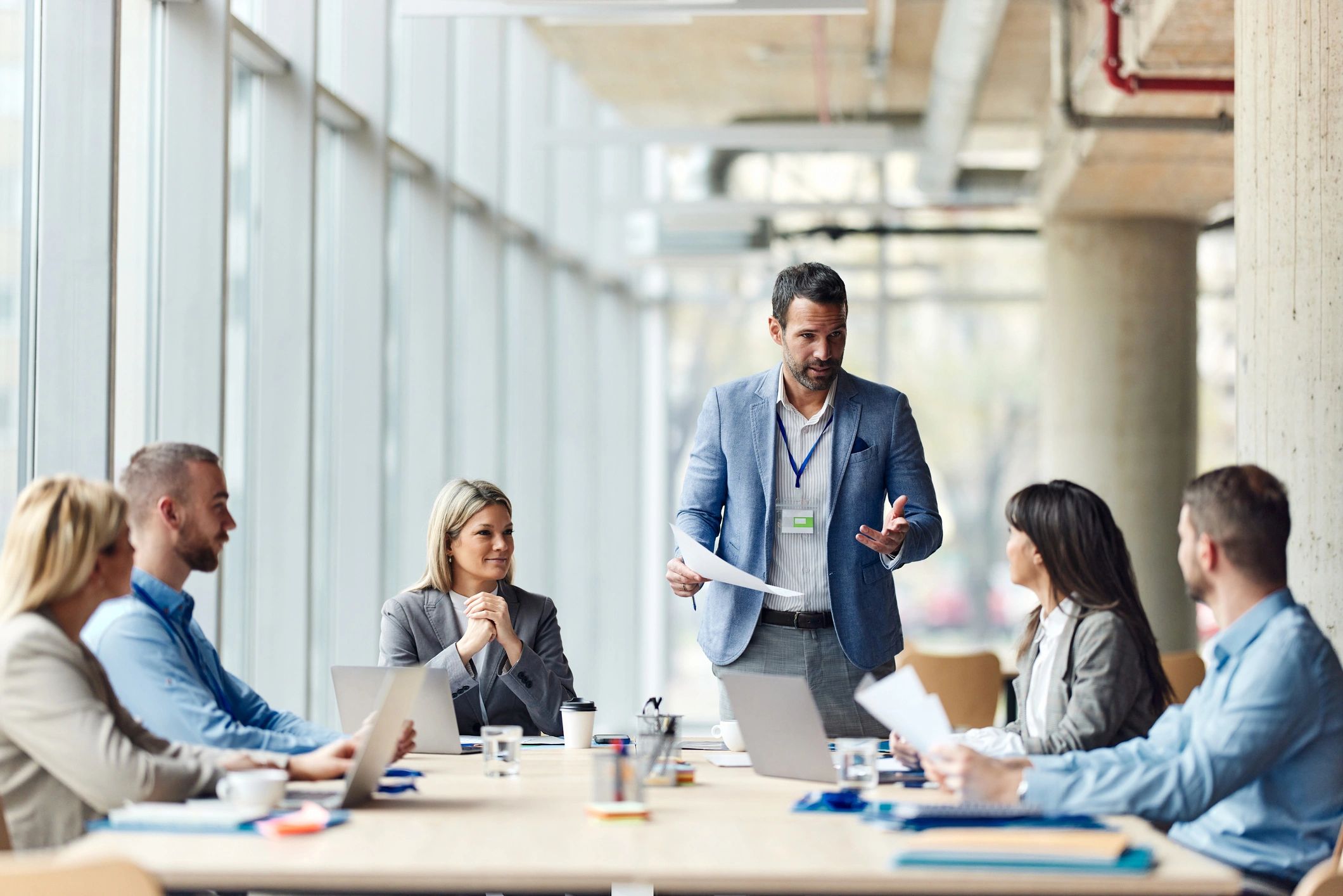 Delivery lead facilitating an enterprise project meeting